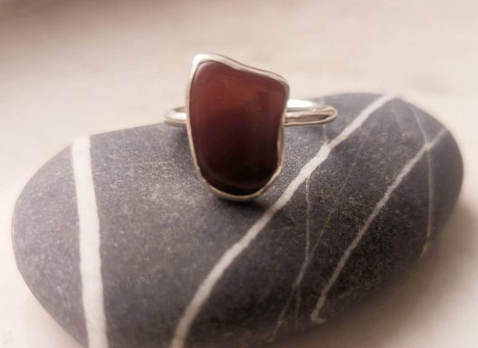 Natural stone ring